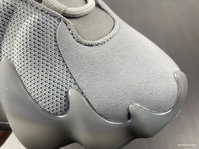 ADIDAS H68033 YEEZY 400 0707